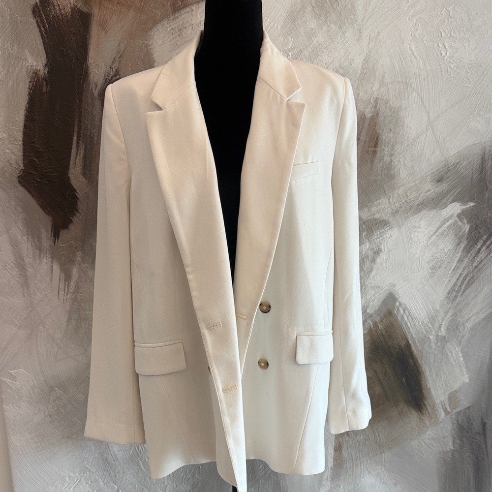 Elegant Cream Blazer with Gold Buttons